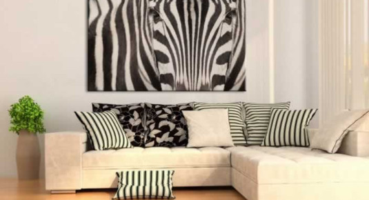 Obraz na płótnie do salonu z motywem zebry