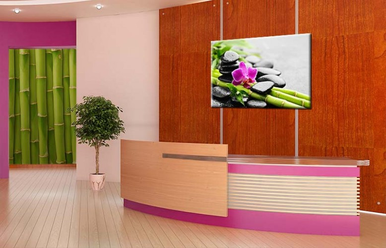 Obraz na płótnie do salonu kosmetycznego z motywem bambusa i orchidei