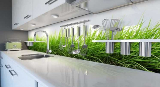 Panel szklany do kuchni z motywem trawy