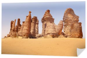Krajobraz pustynnego regionu Sahary w okolicach Ennedi w północnym Czadzie