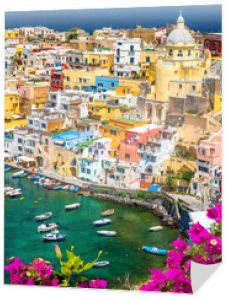 Krajobraz z kolorowymi domami na wyspie Procida, Włochy