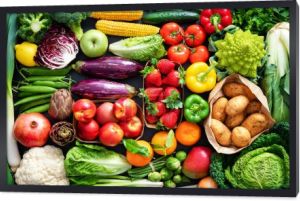 Tło żywności z asortymentem świeżych owoców organicznych i warzyw