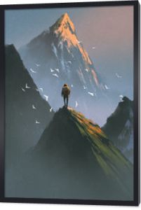 mężczyzna stojący na szczycie góry patrzący na inne góry z cyfrowym stylem sztuki, malarstwo ilustracyjne