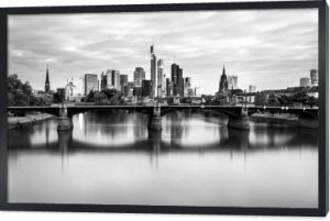 Panoramę Frankfurtu jest kształtowane przez niektóre z Europy najwyższych drapaczy chmur, czarno-białe zdjęcie