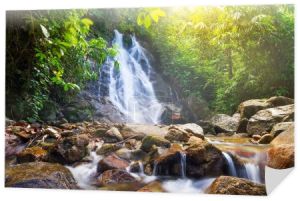 Piękny wodospad Sai Rung w Tajlandii
