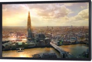 Londyn, Uk - 17 września 2015: Widok z lotu ptaka z Londynu, Shard i rzeki Tamizy. Panoramy Londynu postaci 32 piętrze budynku Walkie-Talkie
