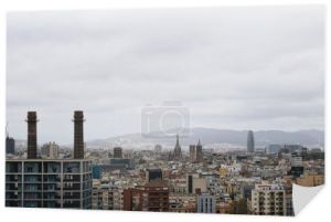 panoramiczne widoki na miasto Barcelona w pochmurny dzień, Hiszpania, 24 marca 2024