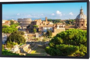 Rome Skyline z Koloseum i Forum Romanum, Włochy