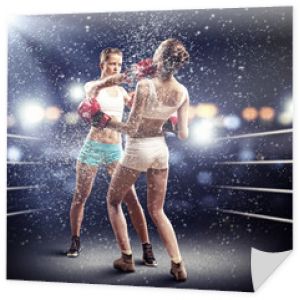 Dwie kobiety bokserskie na ringu