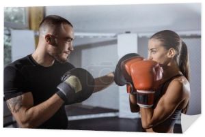 trener i kobieta bokser
