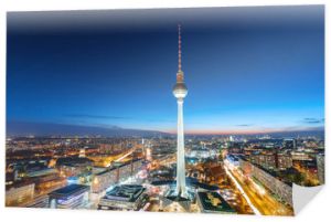 Wieża telewizyjna w Berlinie nocą