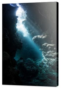 Podwodna jaskinia