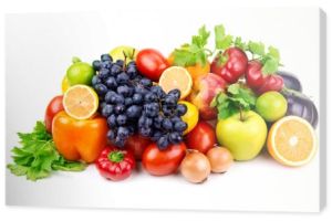 zbiór różnych owoców i warzyw na białym tle