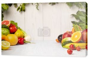 Rama z świeżych organicznych warzyw i owoców