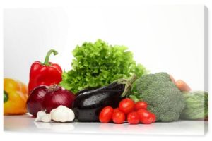 Grupa pyszne zdrowe warzywa na biały