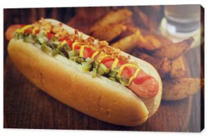 Hot Dog z Ćwiartkami Ziemniaczanymi
