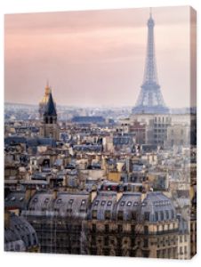 Widok na Paryż i Wieżę Eiffla z góry