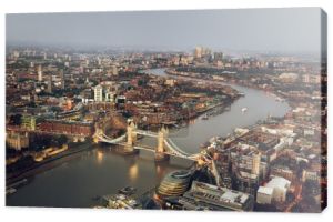 Widok z lotu ptaka z Tower Bridge, Wielka Brytania