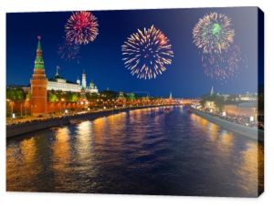 fajerwerki na Kremlu w Moskwie