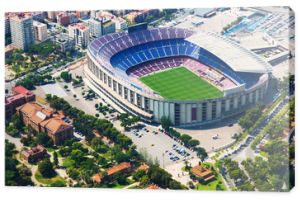 Największy stadion Barcelony z helikoptera. Katalonia