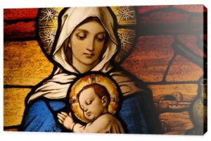 Witraż przedstawiający Matkę Boską trzymającą Dzieciątko Jezus