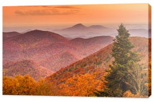 Brasstown Bald, Georgia, USA widok na góry Blue Ridge jesienią