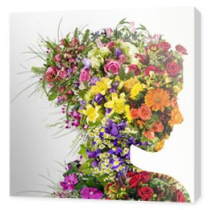 Podwójna ekspozycja portret młodej kobiety z bukietem kwiatów.