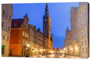 Architektura starego miasta w Gdańsku o świcie, Polska